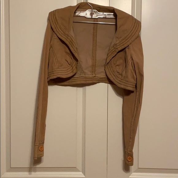 long sleeve crop top